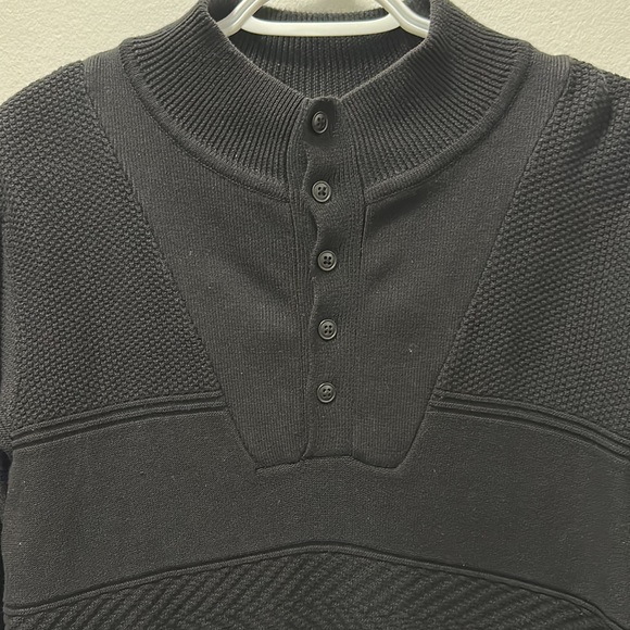 Tristan Black Sweater- Med - Picture 3 of 7